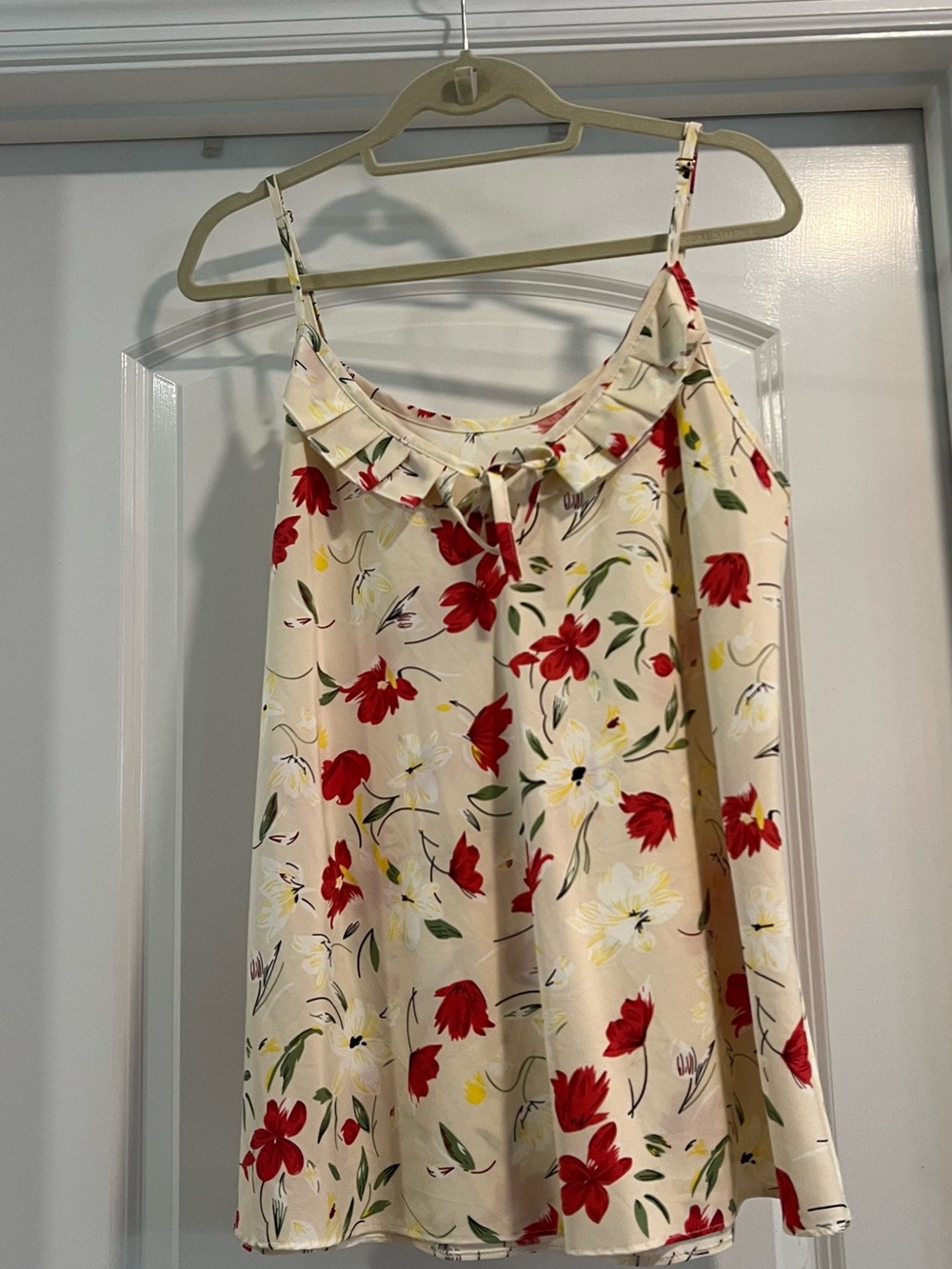 Floral Tie-Neck Cami Top in Cream with Red Blooms